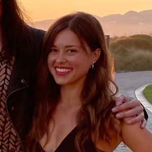 Meet your Posher, Hayley